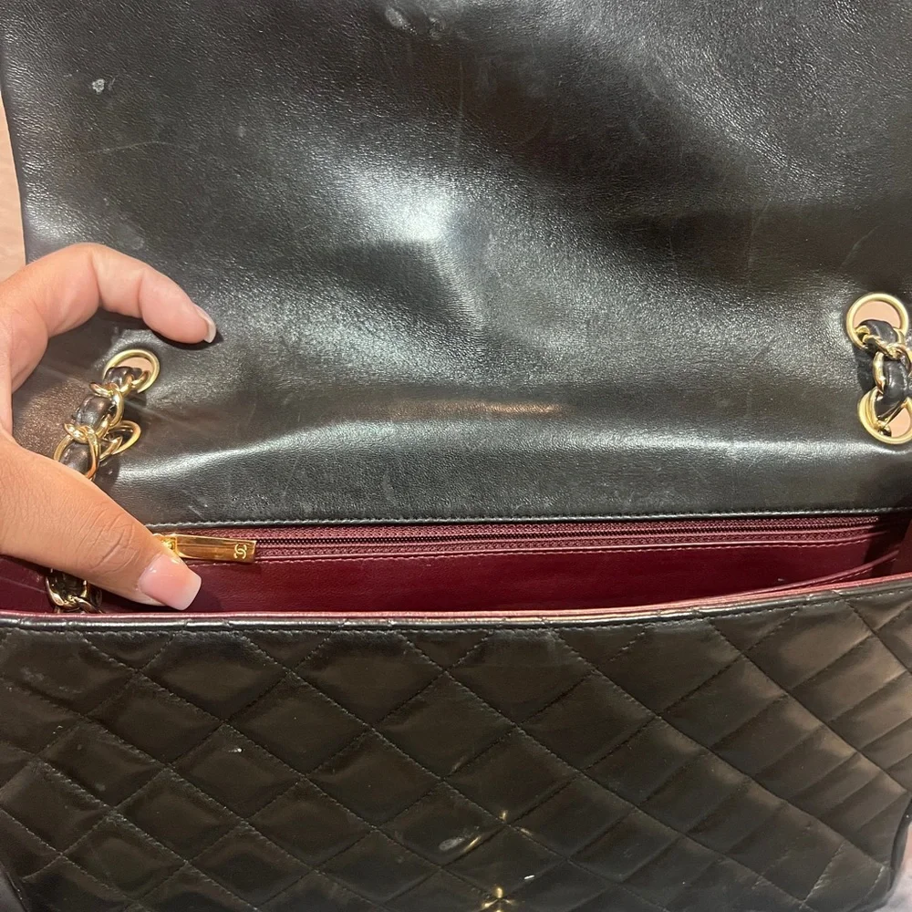 Chanel Lambskin Quilted Maxi Single Flap - Picture 11 of 17
